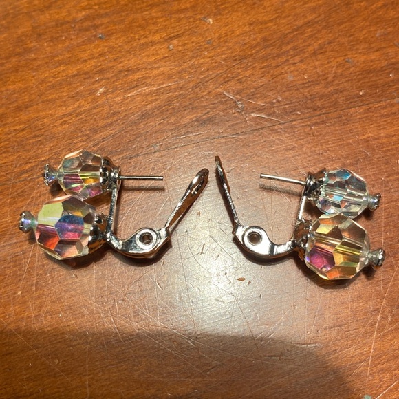 Signed Lewis Segal. Vintage Post Earrings Aurora Borealis Crystals & Rhinestone. - Picture 4 of 5